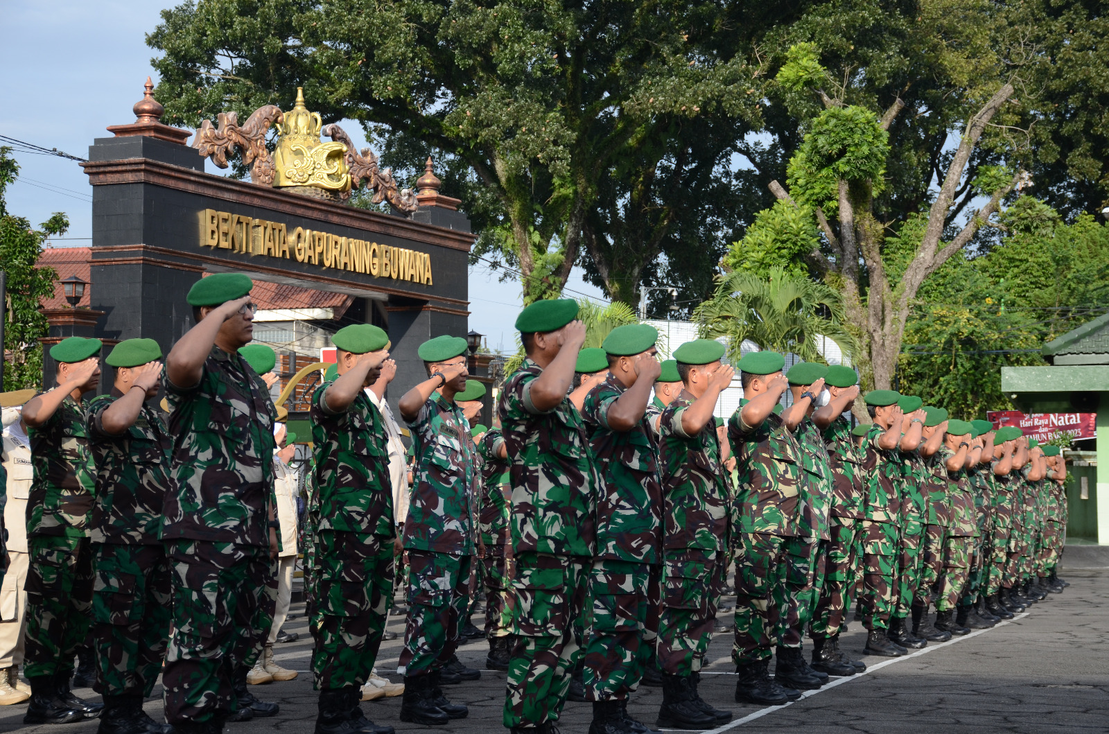 Kasiops Korem 073/Makutarama Pimpin Apel Pagi